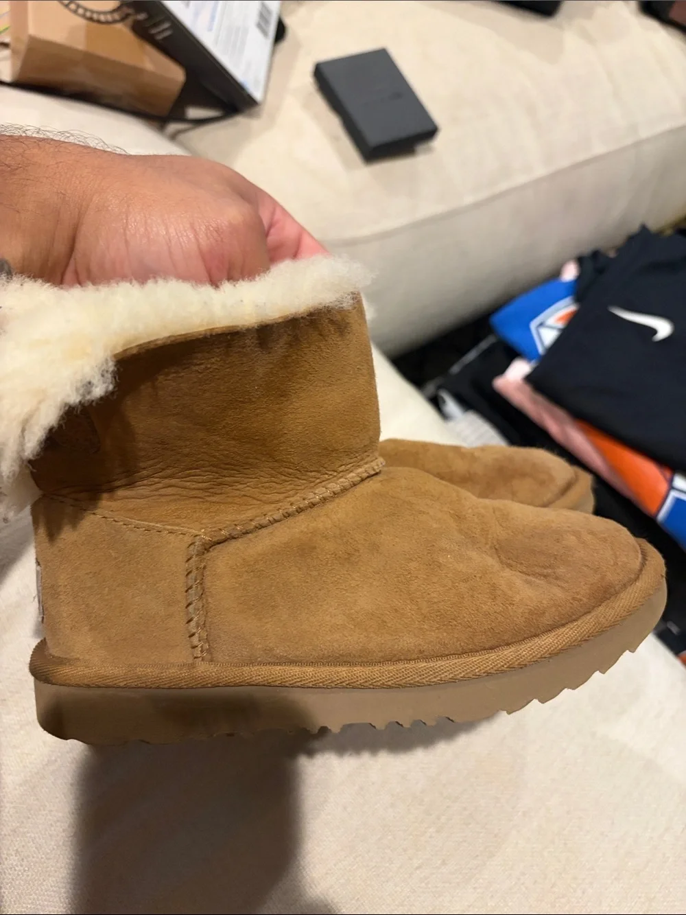 ugg satin ribbon back camel girls sz us 13